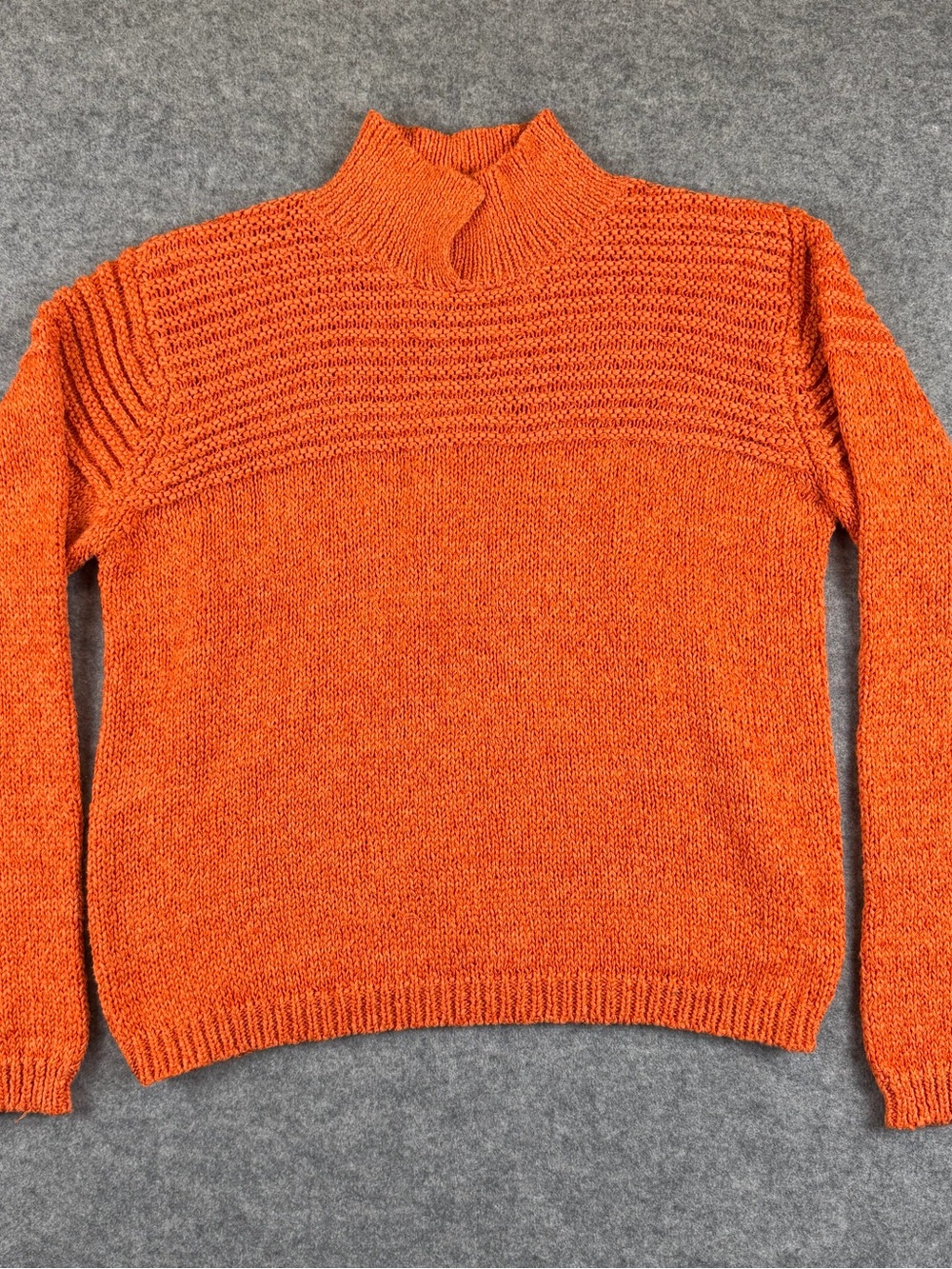 Fia Italia Handloomed Textured Knit Sweater Women’s M Coral Orange Cozy Pullover